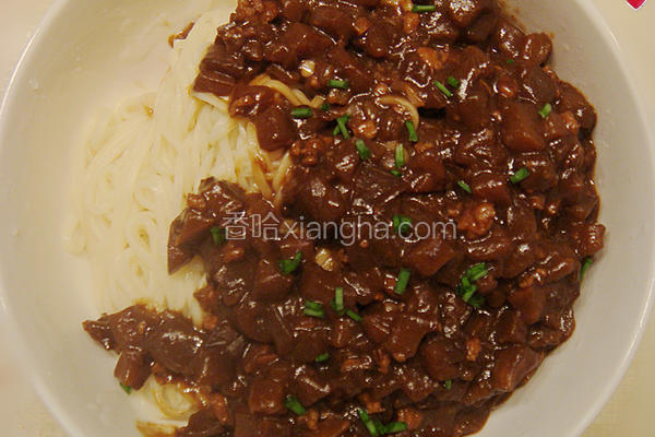 ～肉末茄子炸酱面