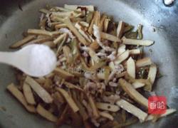 榨菜豆干炒肉丝的做法图解8