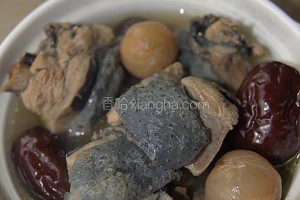 红枣桂圆乌鸡汤
