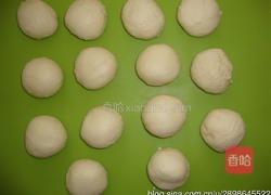 马苏里拉肉松面包的做法图解9