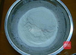 南瓜馅冰皮月饼的做法图解2