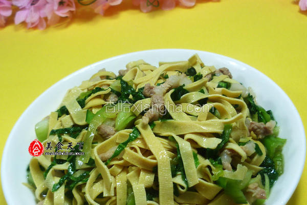 肉丝青菜炒千张