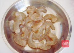 豌豆炒虾仁的做法图解3