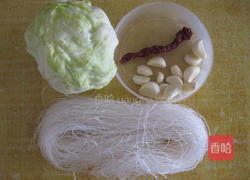 粉丝炒包菜的做法图解1