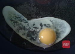 剁椒荷包蛋的做法图解2