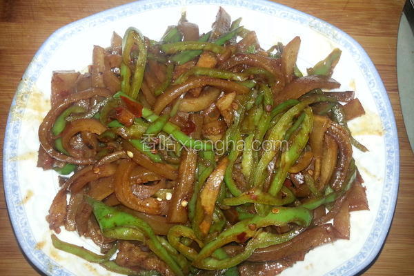 尖椒炒肉皮