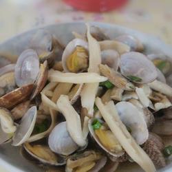杏鲍菇炒花蛤的做法[图]