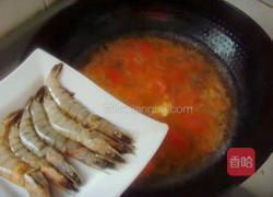 番茄大虾汤的做法图解10