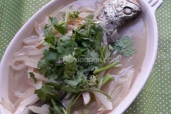 黄鱼煮萝卜丝