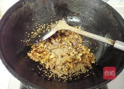 琥珀核桃仁的做法图解7