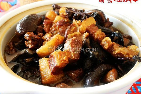 杂菇烧肉