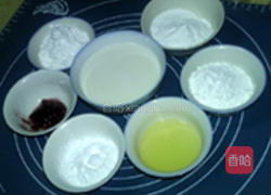 奶油蓝莓冰皮月饼的做法图解1
