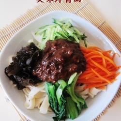 炸酱面的做法[图]