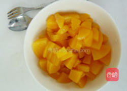 黄桃酸奶冻的做法图解5