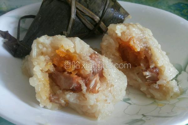 咸蛋肉粽