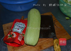 糖醋西葫芦的做法图解1