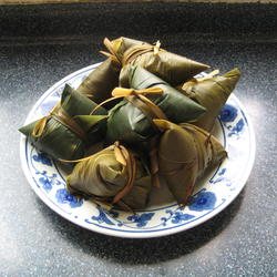 红豆青稞粽子的做法[图]