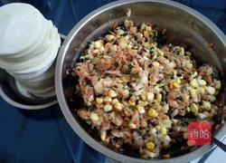 玉米蒸饺的做法图解2