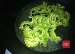 蜂蜜水晶凉瓜的做法图解3