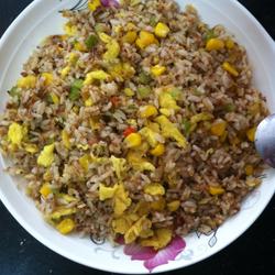 玉米肉松蛋炒饭的做法[图]
