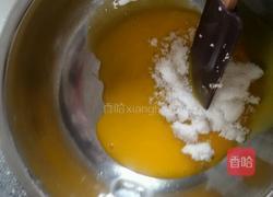 戚风蛋糕的做法图解3