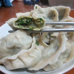 韭菜鸡蛋水饺的做法[图]