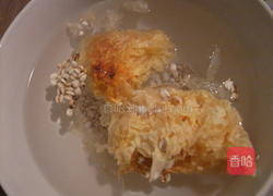 山药银耳薏米羹的做法图解2