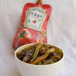 茄汁木耳莴笋丝的做法[图]