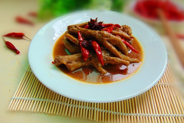 麻辣卤鸡爪的精选做法