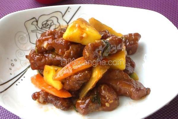 菠萝咕噜肉