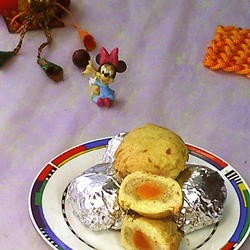 炭烧莲蓉蛋黄月饼的做法[图]