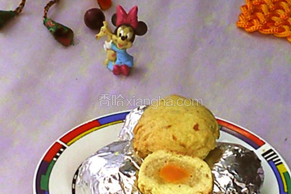 炭烧莲蓉蛋黄月饼