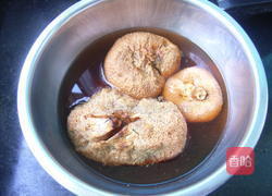 黄芪猴头菇鸡汤的做法图解2