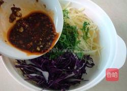 紫包菜拌土豆丝的做法图解8