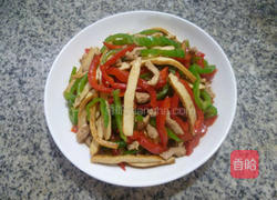 里脊肉香干炒双椒的做法图解12