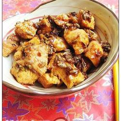 孜然辣鸡丁的做法[图]