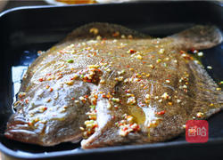 香辣烤多宝鱼的做法图解3