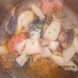 山药莲藕滋补鸡汤的做法[图]