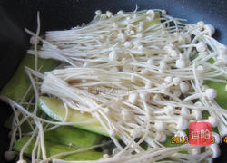 西葫芦豆腐煲的做法图解12