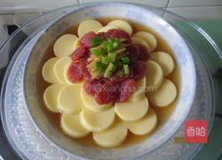 豆腐蒸香肠的做法图解3