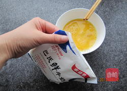 燕麦片牛奶布丁的做法图解3