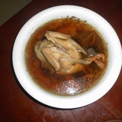 隔水炖乳鸽的做法[图]