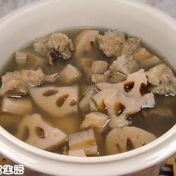 排骨炖莲藕的做法[图]