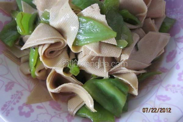蚝油尖椒干豆腐