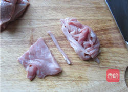 榨菜炒肉丝的做法图解1