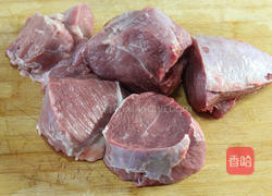 干拌麻辣牛肉的做法图解1