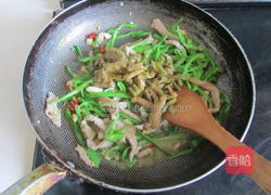 青椒榨菜肉丝的做法图解6