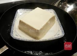 冬菇木耳盖烧豆腐的做法图解2