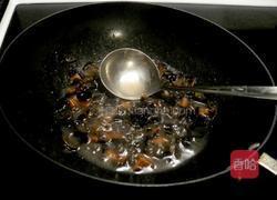 冬菇木耳盖烧豆腐的做法图解4