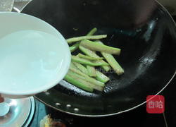 丝瓜咸菜米线的做法图解3